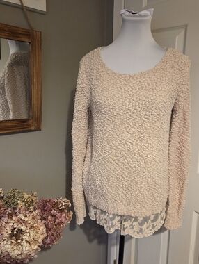 H&M Light Pink Popcorn Knit Sweater with Lace Trim
